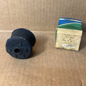Austin Rover 149827 Rear Lower Trailing Arm Bush Tr7 Ulc1580