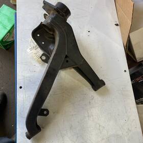 33321123232 Bmw 1979 - 1985 New Oem E23 7 Series Trailing Arm Right Rear Read