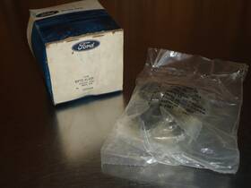 E8tz-3l095-a Ford New Nos Radius Arm Bracket Hardware Kit Bronco F-series Truck