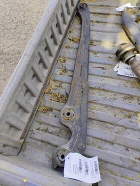 Mitsubishi 513-59000r Passenger Lower Control Arm Rear Fits 00-04 Montero Sport 205613