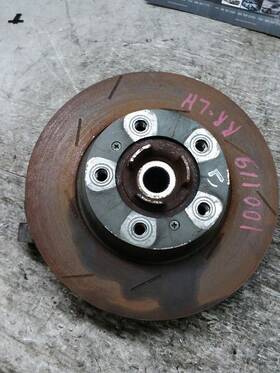 490-59373l Porsche Driver Left Rear Knuckle/stub Fits 14-16 Panamera 69976