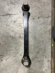 H-8240-0000-565 Hendrickson Traax Torque Rod Kenworth Peterbilt S.S.22.24 New. Fixed Price $199.95.