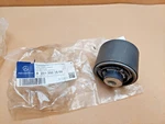Mercedes Sl Class R231 Front Left Control Arm Bush A2313331500 2011-2017 Genuine. Fixed Price $45.70.