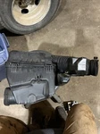 06-14 Kia Sedona Air Intake Cleaner Box Cover Assembly Oem 28192-4D200. Fixed Price $60.00.